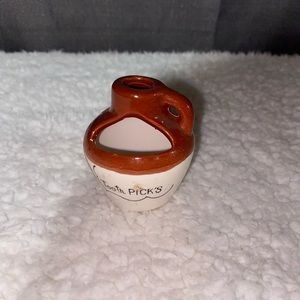 Kitschy milk jug toothpick holder